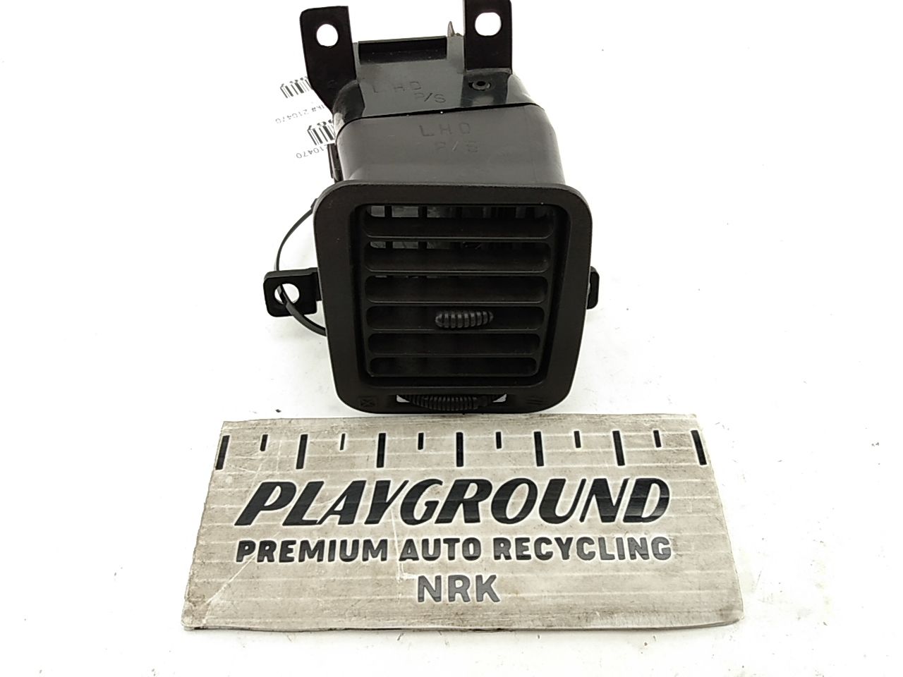 Mitsubishi 3000GT Front Right Dash Air Vent | Playground PAR
