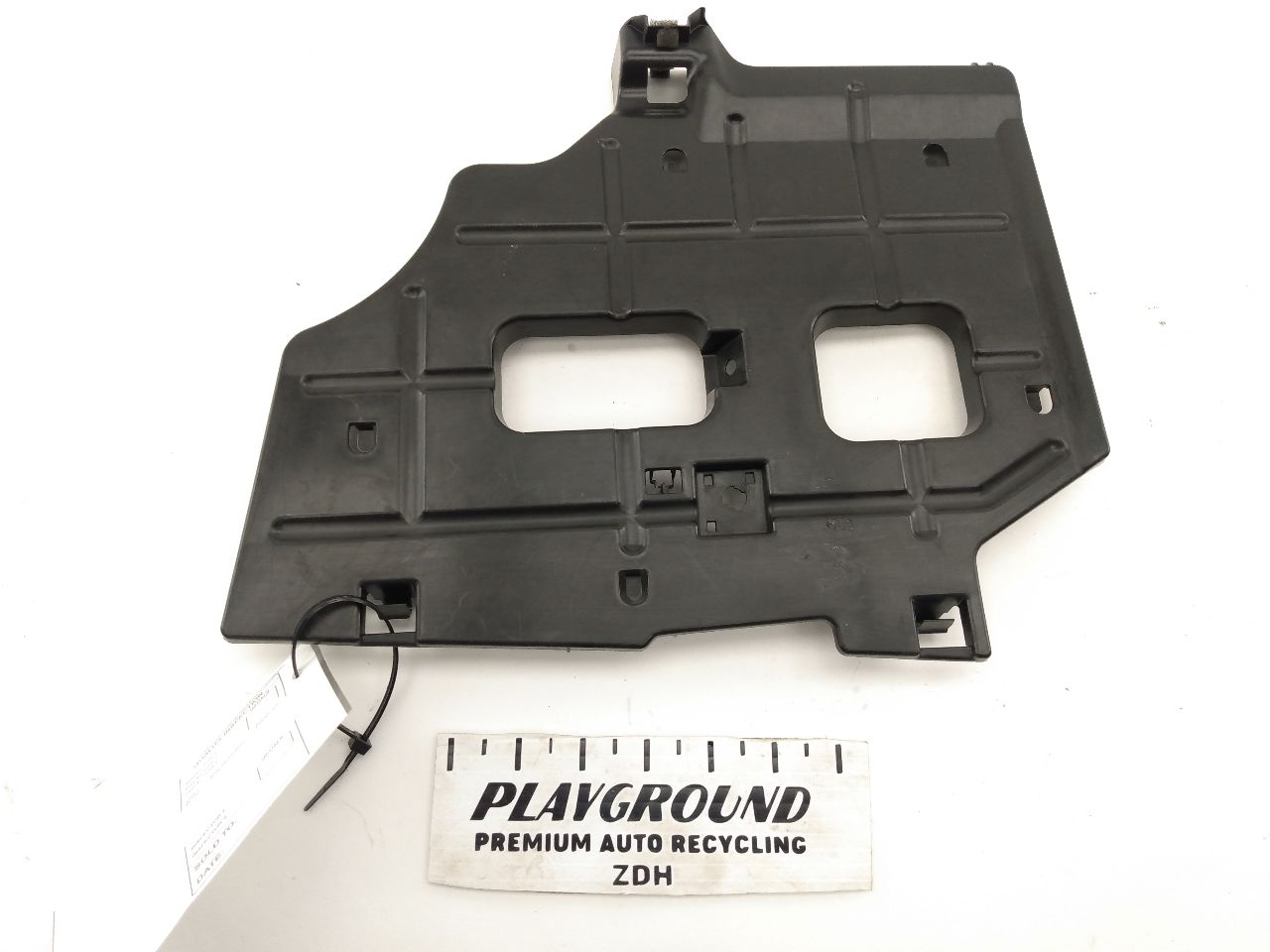 京様　オーダーページ Mazda Mazda 3 Front Right Under Dash Cover Trim Panel | Playground PAR