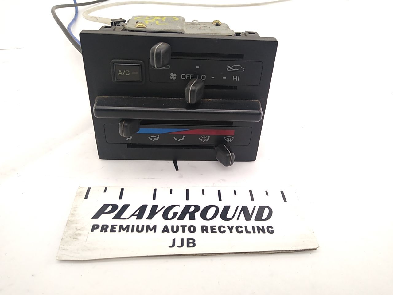 Toyota Land Cruiser Heater & AC Controls | Playground PAR