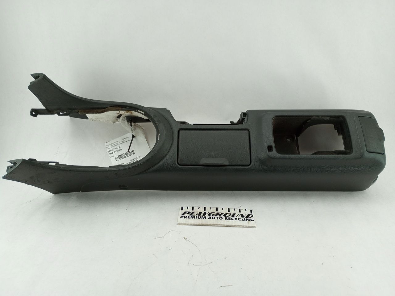Lexus IS300 Front Center Console | Playground PAR
