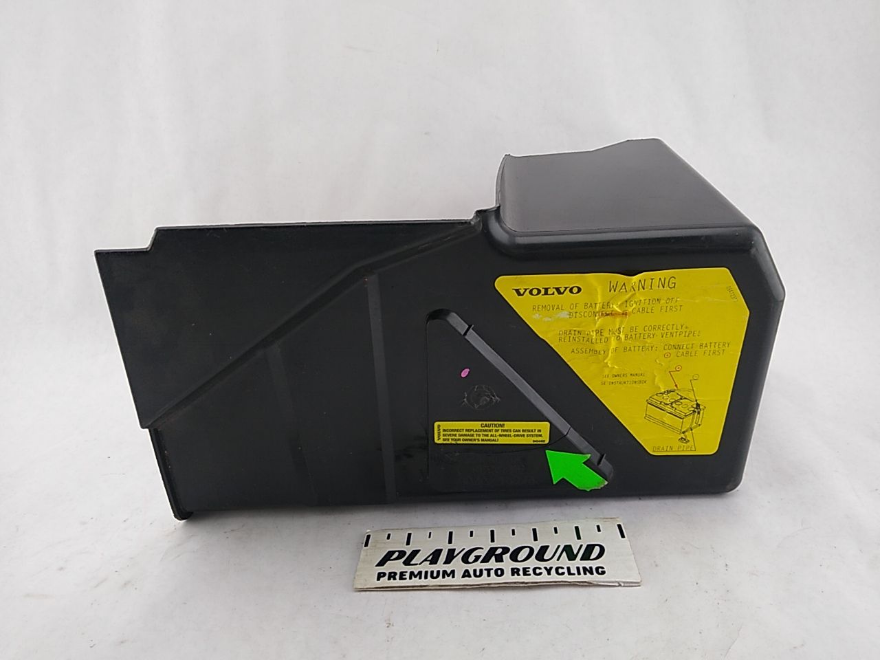 pocoページ Volvo XC70 Battery Cover | Playground PAR