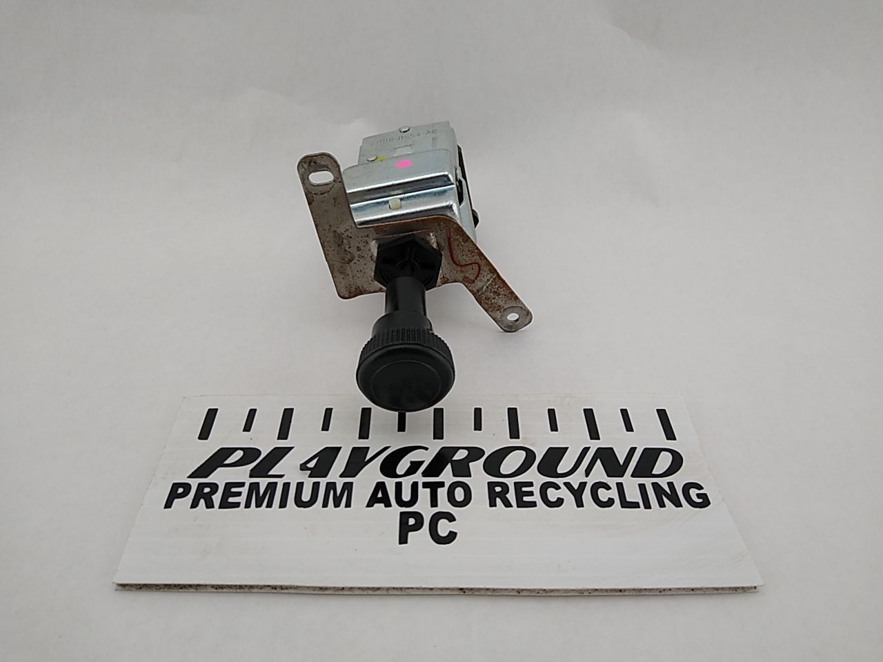 Ford Mustang Headlight Lamp Pull Switch | Playground PAR