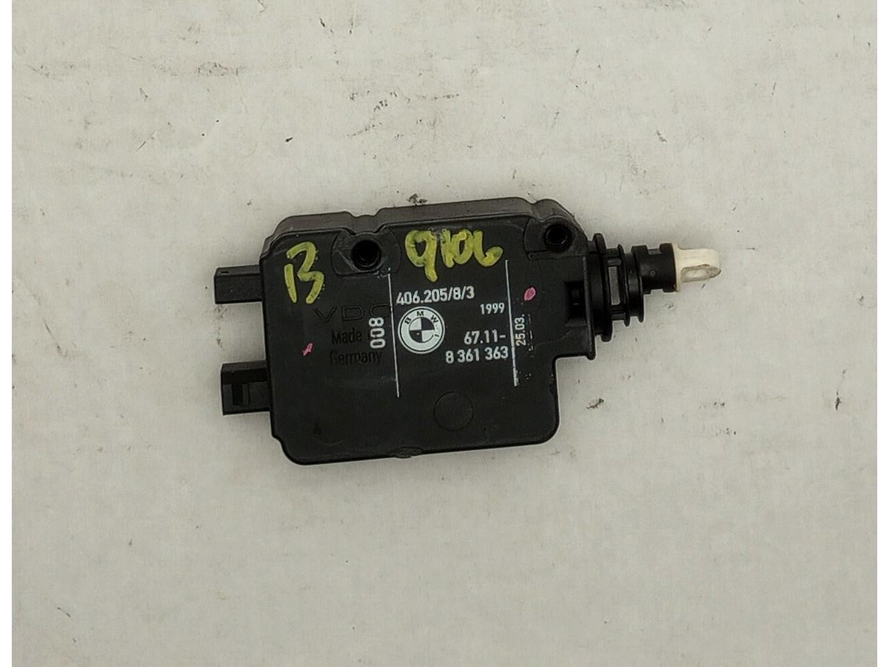 BMW 323i Trunk Lock Latch Actuator | Playground PAR