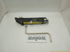 BMW 330XI Vehicle Jack With Handle