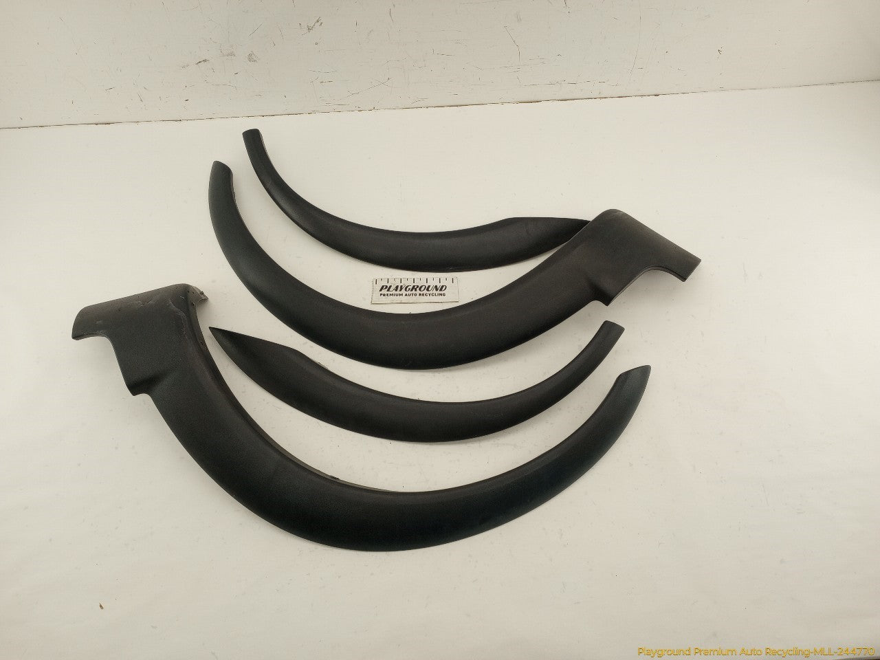 Volvo XC70 Set Of 4 Front & Rear Fender Flares | Playground PAR