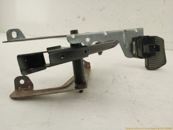 Volvo XC70 Brake Pedal