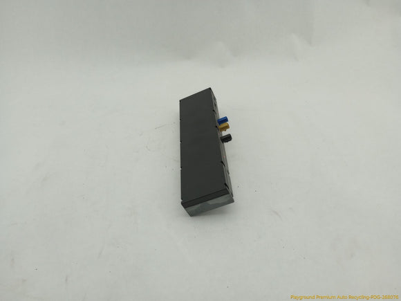 BMW 325CI Radio Antenna Amplifier
