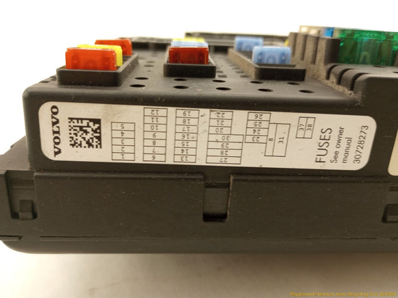 Volvo XC70 Rear Trunk Fuse Box