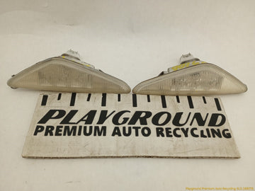 BMW 325CI Pair Of Front Fender Side Markers