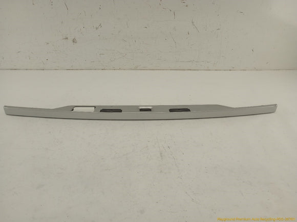 Range Rover Evoque License Plate Lamp Trim
