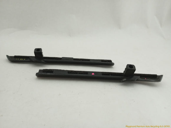 Range Rover Evoque Pair Of Front Door Window Run Channel Molding Trim