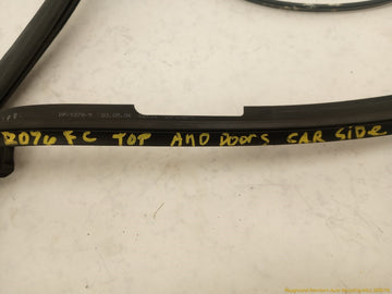 BMW 325CI Top & Doors Car Side Seal Weatherstrip - 0