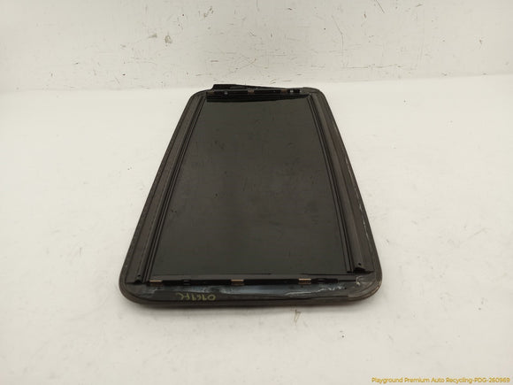 Volvo XC70 Sunroof Glass