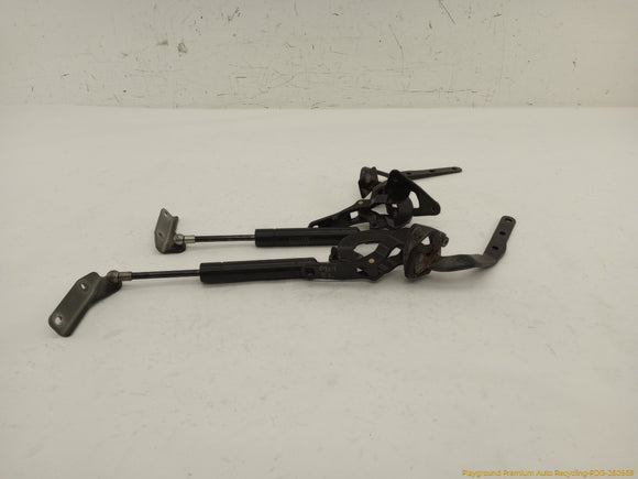 Volvo XC70 Pair Of Tailgate Hinges