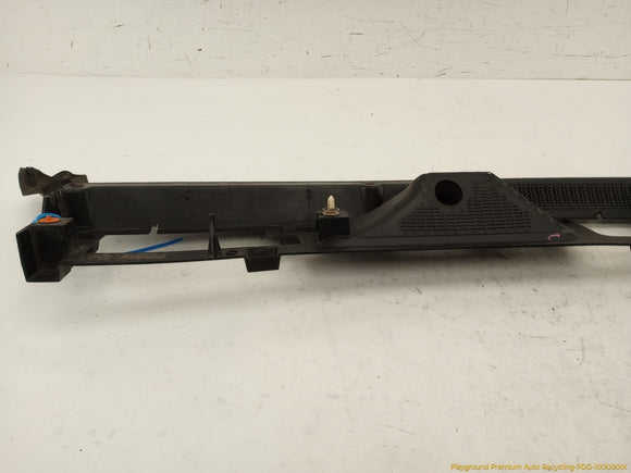 Hummer H3 Cowl Vent Panel