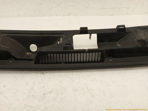 Hummer H3 Cowl Vent Panel