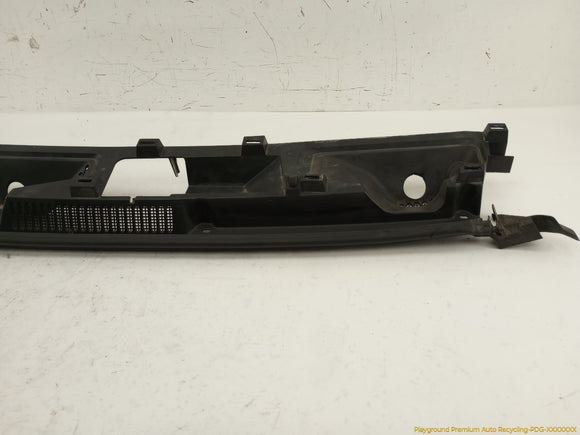Hummer H3 Cowl Vent Panel