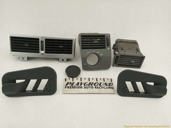 Chrysler Crossfire Set Of Dash Air Vents & Trim