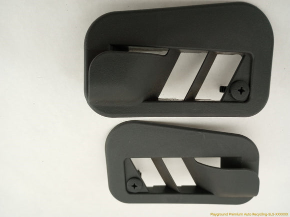 Chrysler Crossfire Set Of Dash Air Vents & Trim