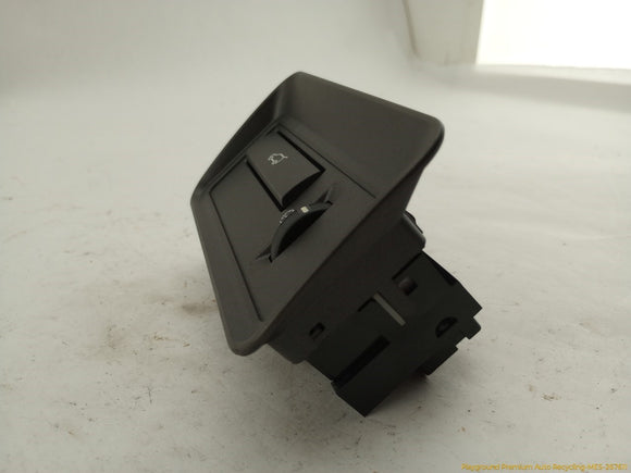 Range Rover Evoque Tailgate Trunk Release Switch