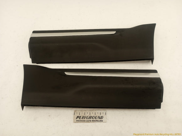 Range Rover Evoque Pair Of Rear Lower Door Molding