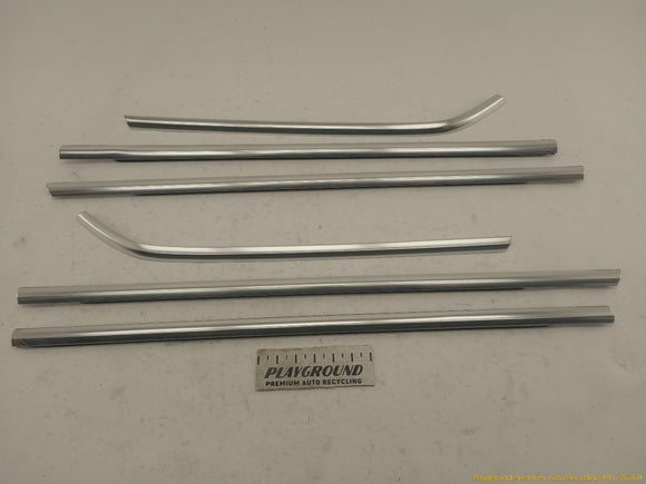 Range Rover Evoque Set Of Exterior Window Sweep Trim