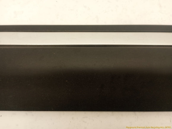Range Rover Evoque Pair Of Front Lower Door Trim Molding