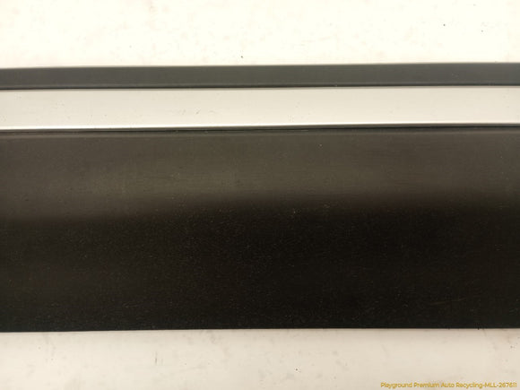 Range Rover Evoque Pair Of Front Lower Door Trim Molding