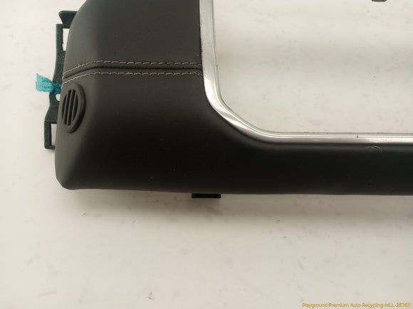 Range Rover Evoque Passenger Right Upper Dash Trim