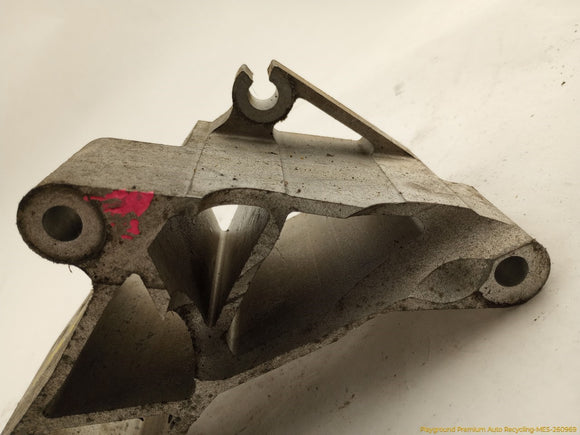Volvo XC70 Rear Transmission Mount Bracket