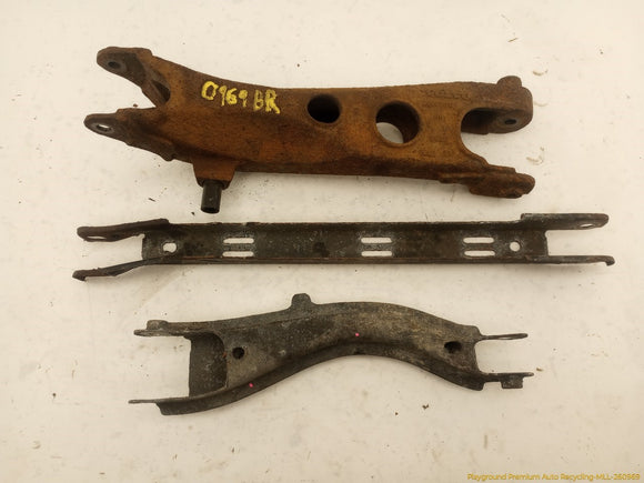 Volvo XC70 Passenger Right Rear Control Arm Set