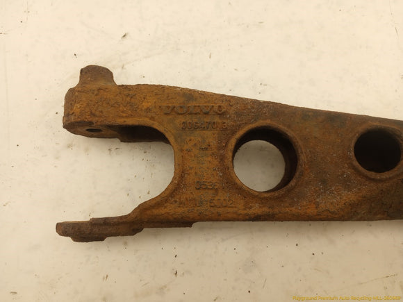 Volvo XC70 Driver Left Rear Control Arm Set