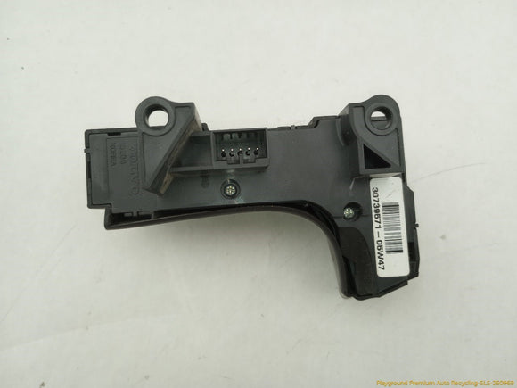 Volvo XC70 Pair Of Steering Wheel Control Switches