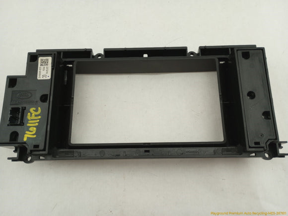 Range Rover Evoque Radio Screen Surround Control Panel