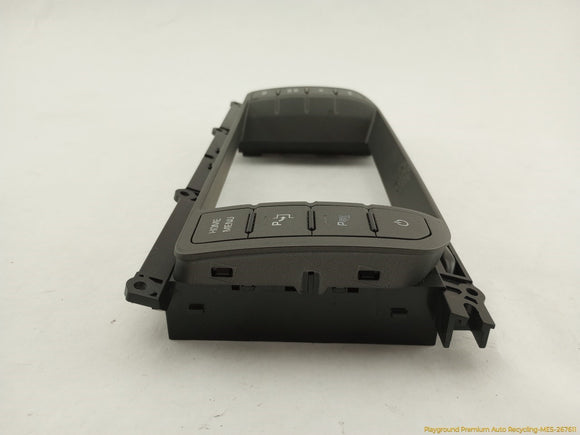 Range Rover Evoque Radio Screen Surround Control Panel