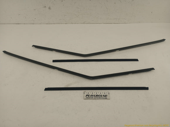 Range Rover Evoque Set Of Outer Door Window Molding Trim