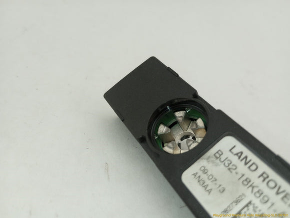 Range Rover Evoque Aerial Antenna Amplifier