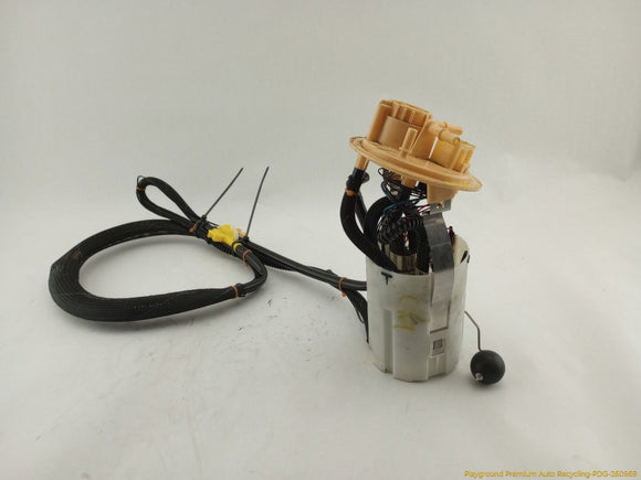 Volvo XC70 Fuel Pump & Sending Unit Assembly
