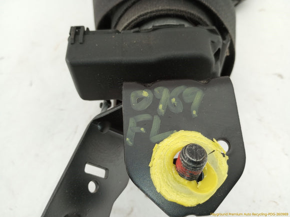 Volvo XC70 Driver Left Front Seat Belt Retractor
