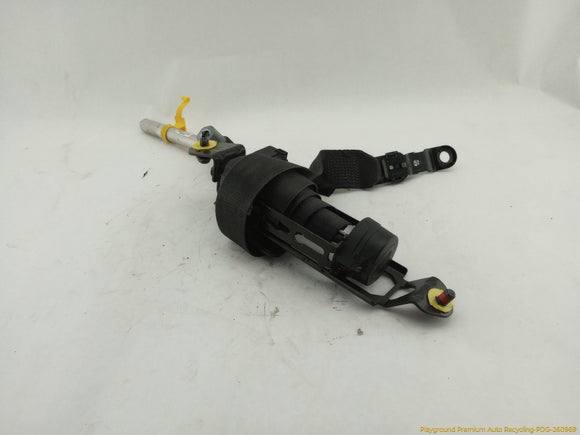 Volvo XC70 Driver Left Front Seat Belt Retractor
