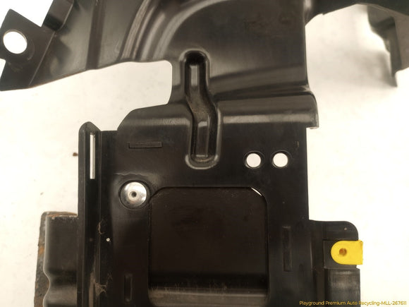 Range Rover Evoque Pair Of Tail Lamp Support Brackets