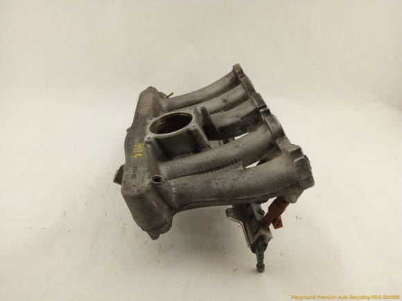 Volvo XC70 Intake Manifold With Fuel Rail