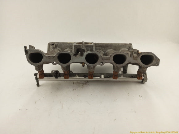 Volvo XC70 Intake Manifold With Fuel Rail