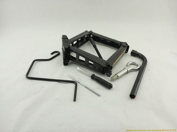 Saab 9-3 Vehicle Jack & Tools Kit