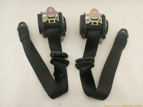 Mercedes SLK320 Pair Of Front Seat Belt Retractors - 0