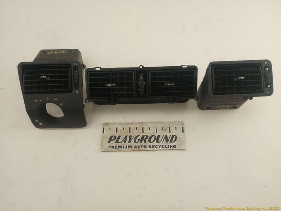 Mercedes SLK320 Set Of Dash Air Vents