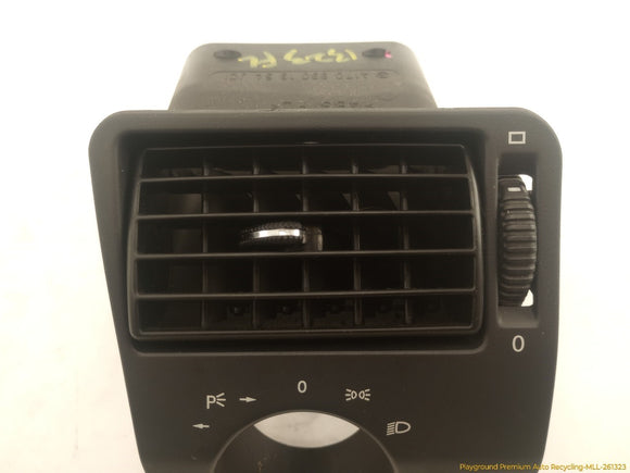 Mercedes SLK320 Set Of Dash Air Vents