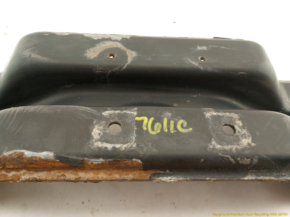 Range Rover Evoque Front Driveshaft Support Mount Bracket
