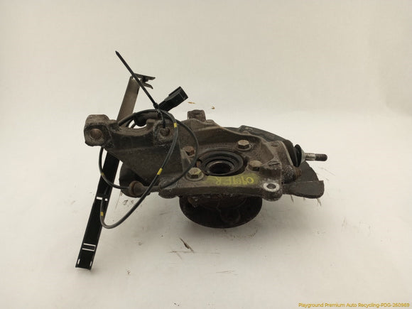 Volvo XC70 Passenger Right Front Spindle Knuckle Hub