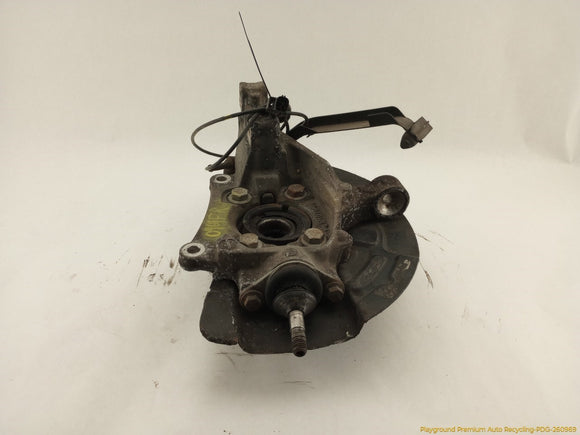 Volvo XC70 Passenger Right Front Spindle Knuckle Hub